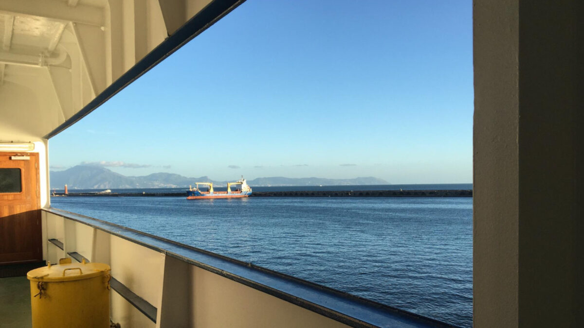 Cabine avec balcon et services premium : voyage de luxe en croisière